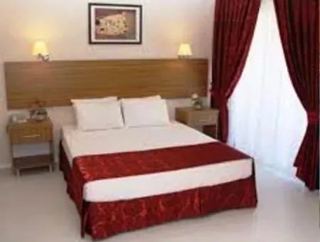 80 Zimmer-Hotel Zum Verkauf In Marmaris Zentrum