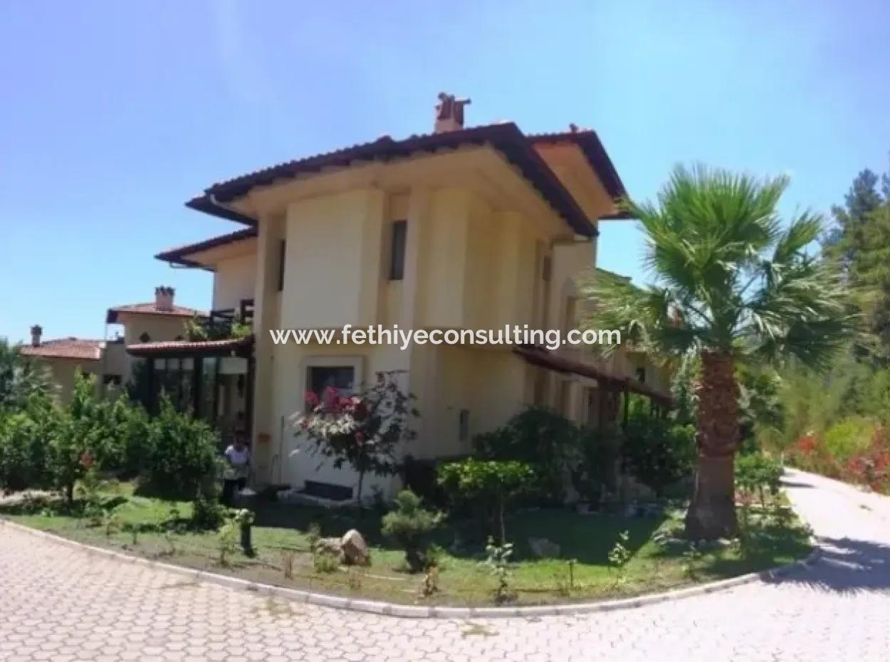 Detached Villa With A Garden For Sale In Ula Muğla District Sultanahmet Neighborhood Twin