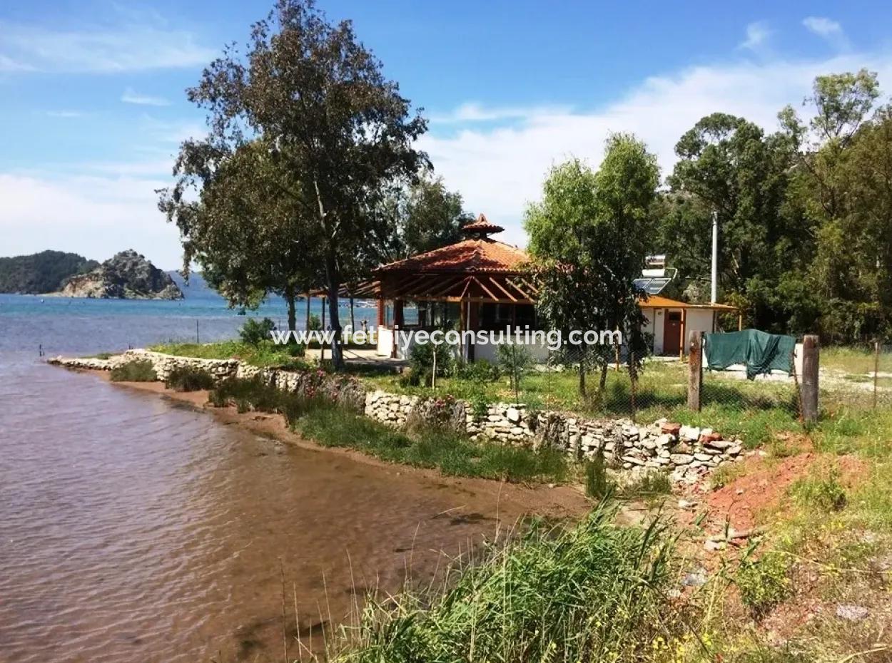 Marmaris İlçesinde Orhaniye Köyünde Denize Sıfır 760 M2 Satılık Restaurant,Cafe