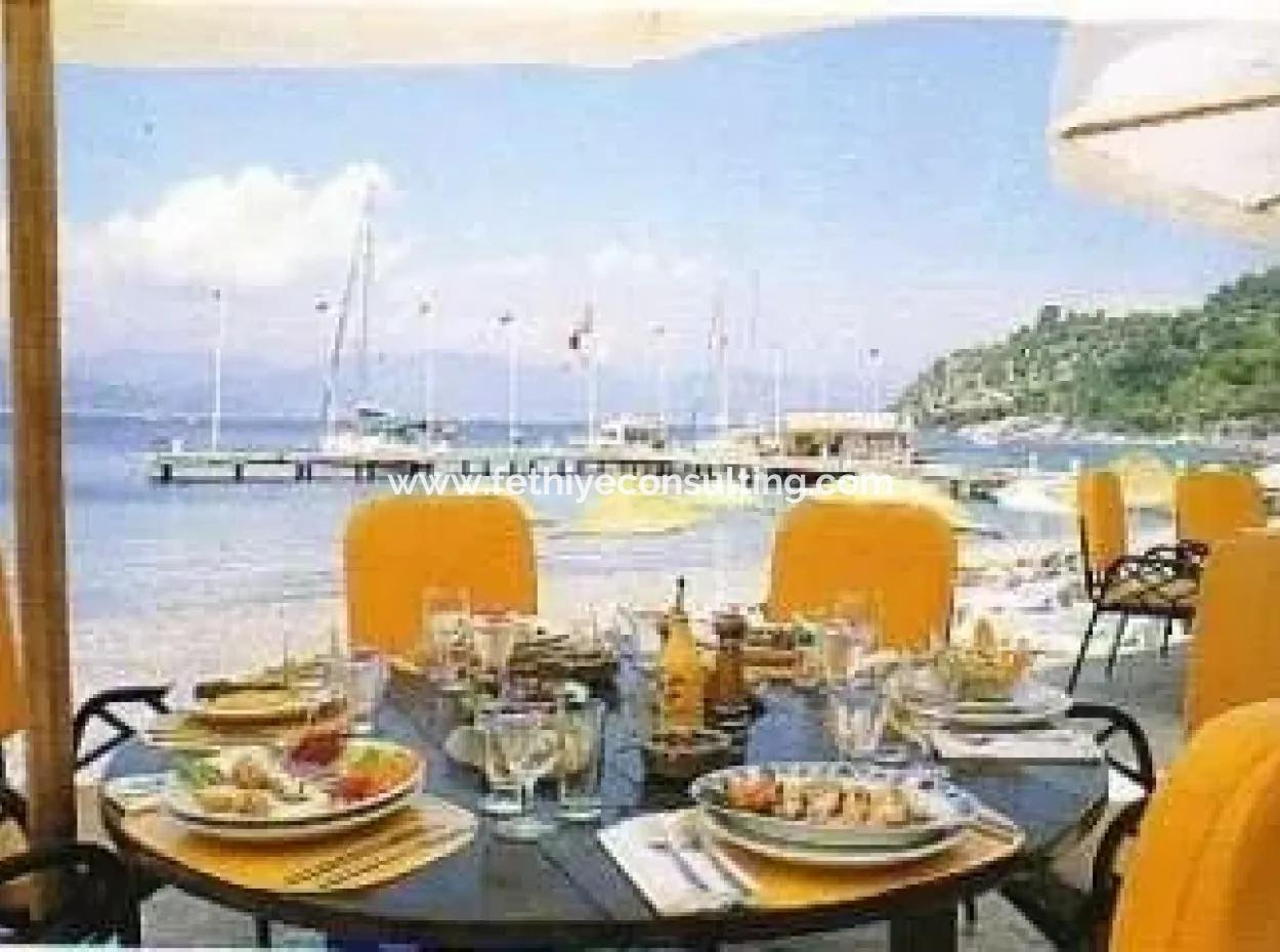 Marmaris,Te 100000M2 Arsa Üzerine Kurulu Helikopter Pisti Mevcut Tatil Köyü